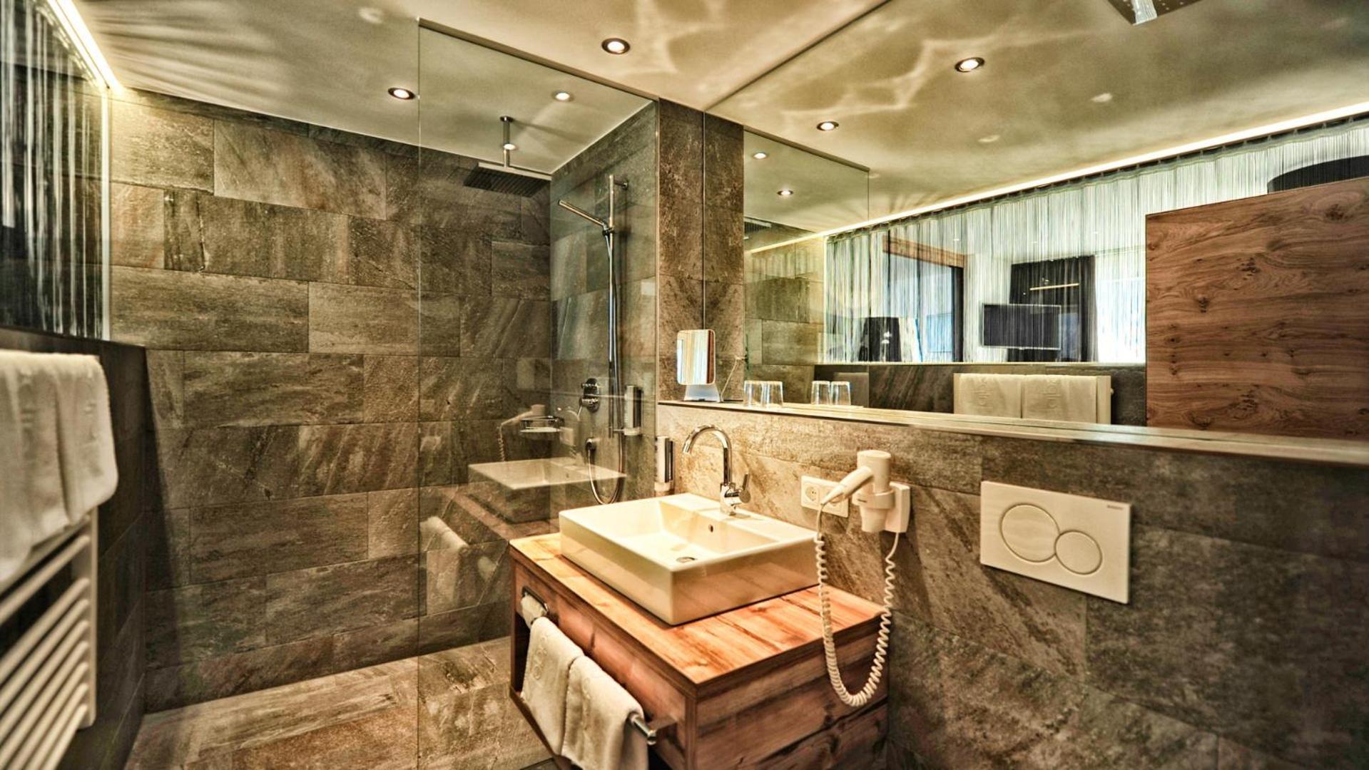 Alps Lodge Fiss Chambre photo
